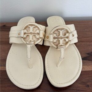Tory Burch Amanda Ivory Pebble Sandals 10 EUC